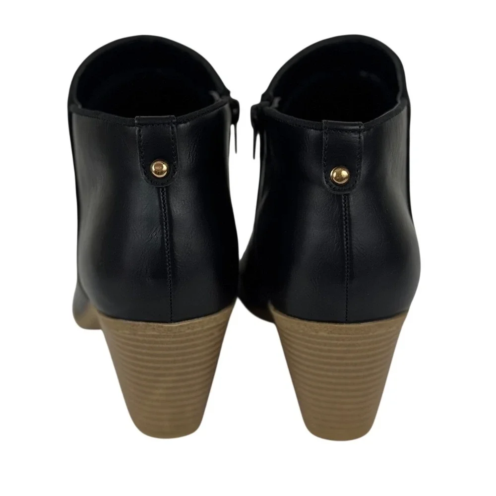 JustFab Black‎ Ankle Boots Clean Girl Minimalist Modern Chic Block Heel Size 8